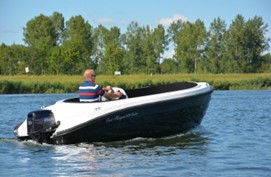 Oud Huijzer 471 Tender