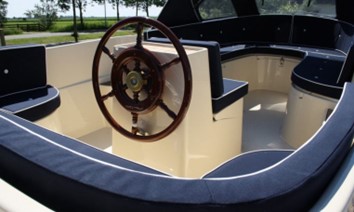 Oud Huijzer 575 Luxury