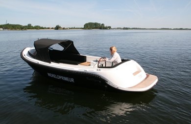 Oud Huijzer 620 Tender