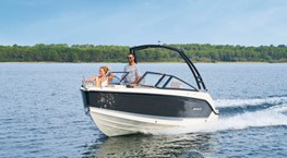 Quicksilver Activ 605 Bowrider